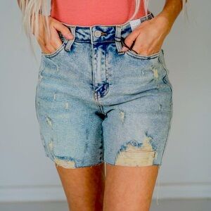 Judy blue boyfriend shorts